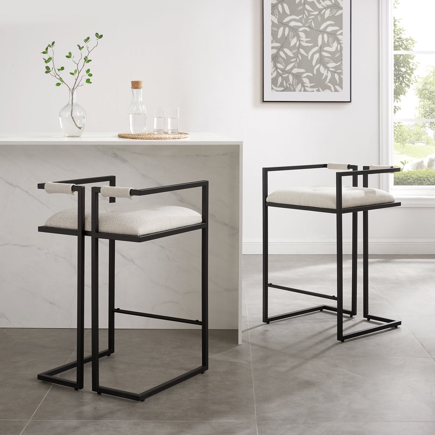 Tabouret de bar moderne Cassie en tissu ivoire et cadre noir