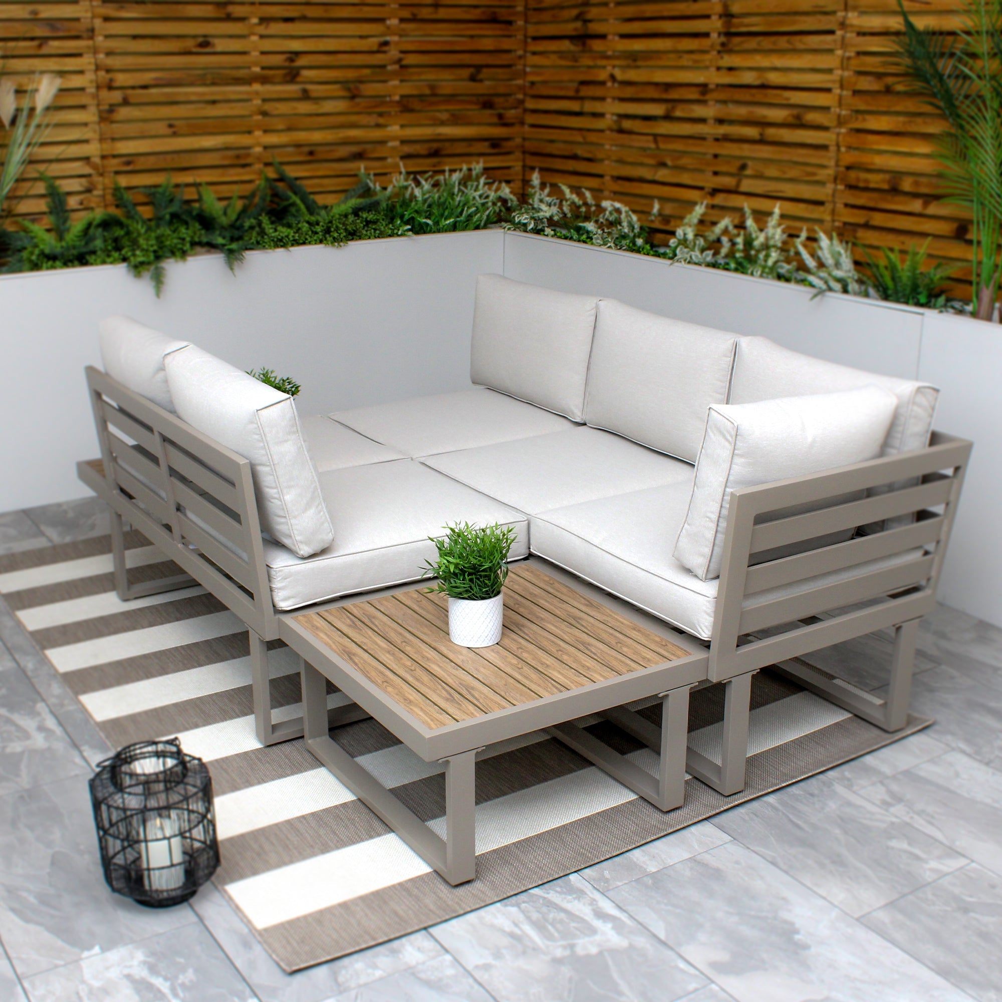 Ensemble de salon avec canapé d'angle modulaire 5 places en aluminium beige Milan
