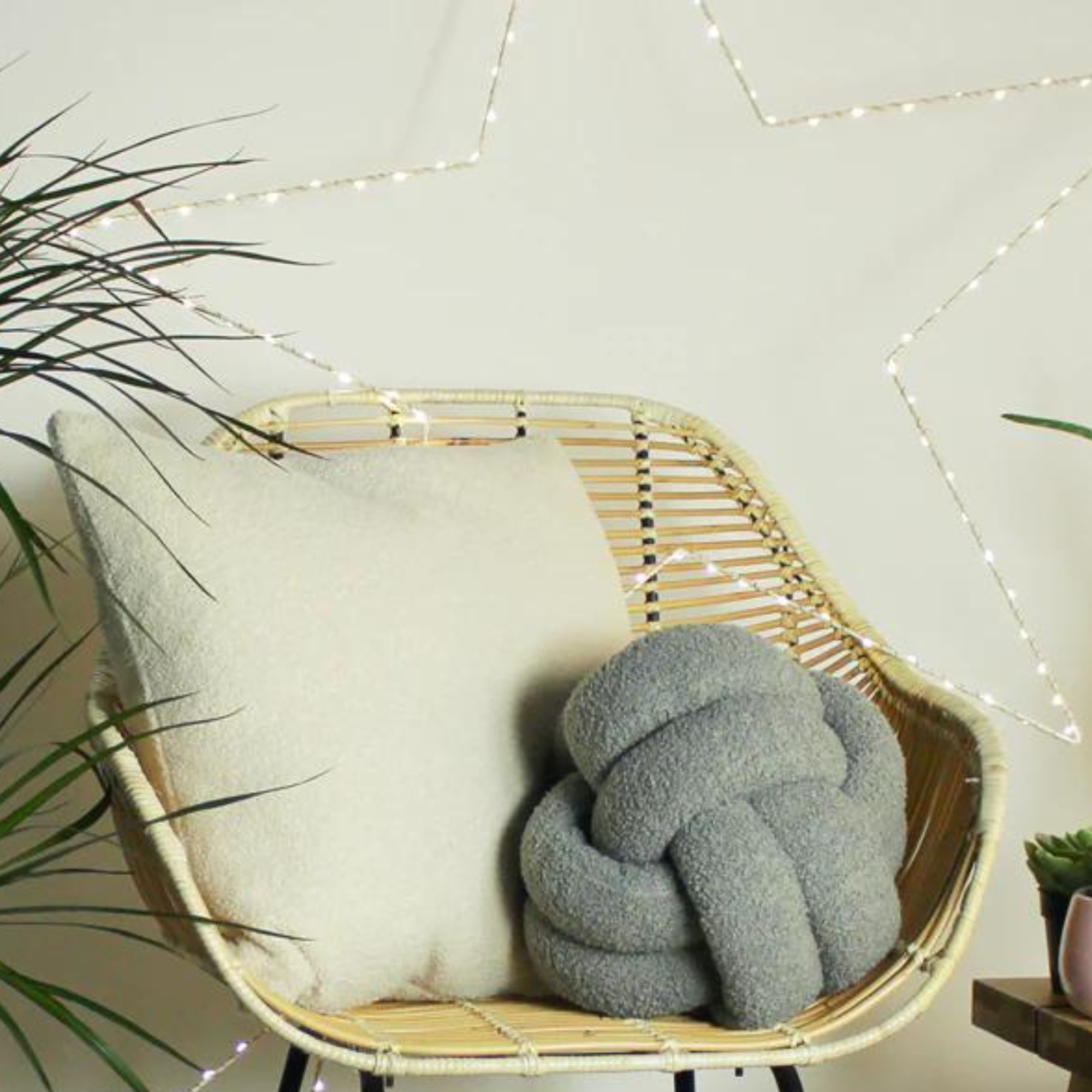 Coussin polaire Boucle Knot argenté