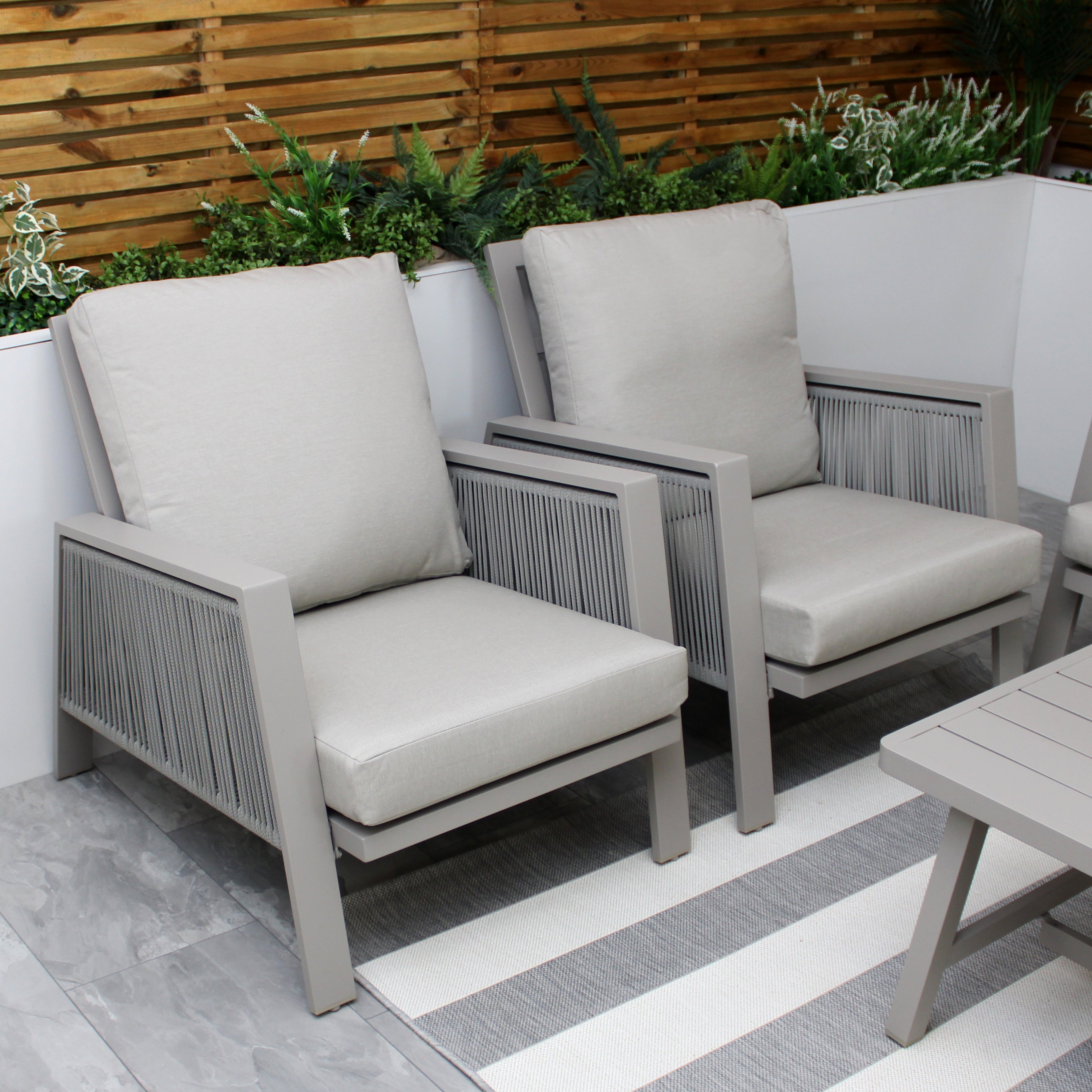Ensemble de canapés 5 places en aluminium beige Sicile avec coussins beiges
