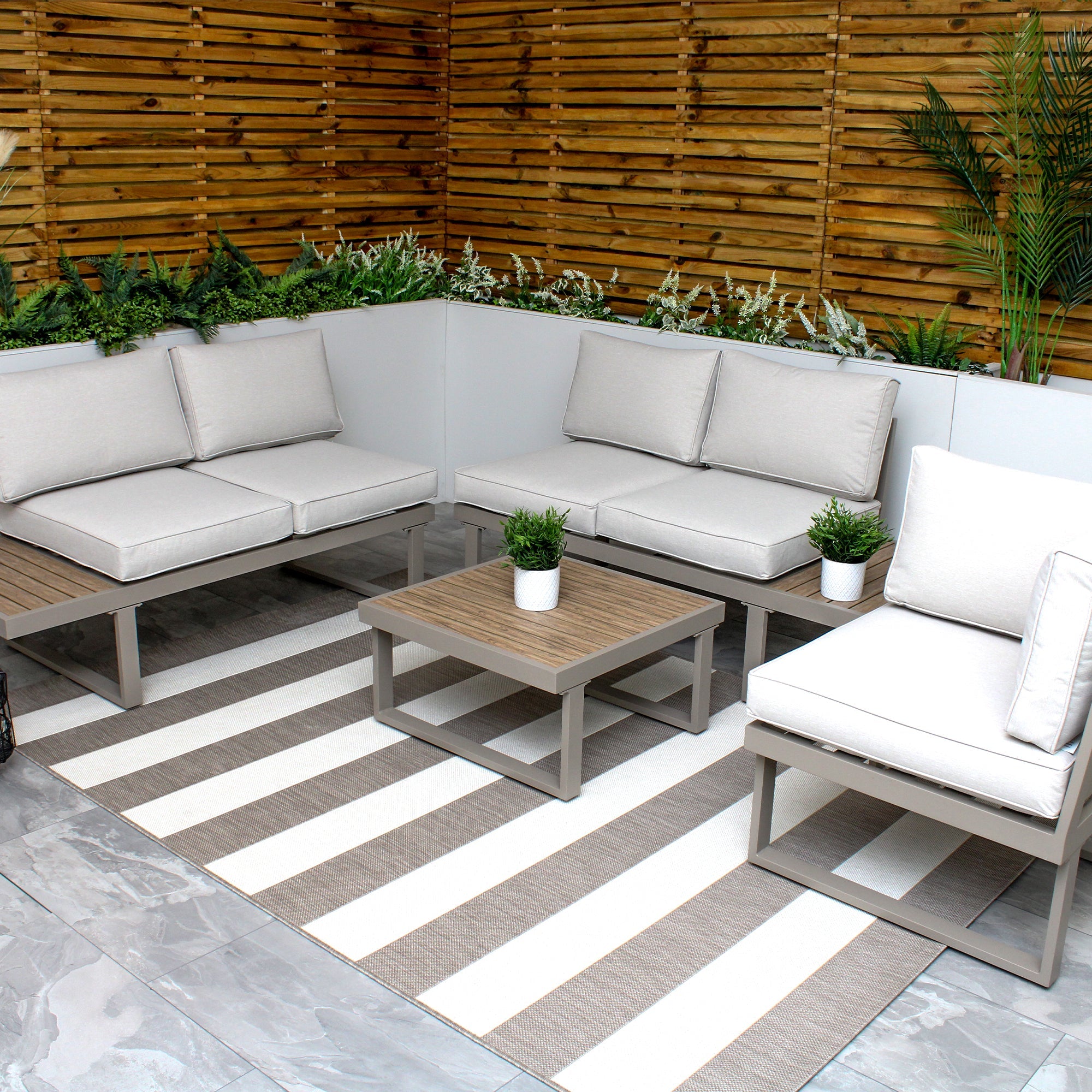 Ensemble de salon avec canapé d'angle modulaire 5 places en aluminium beige Milan