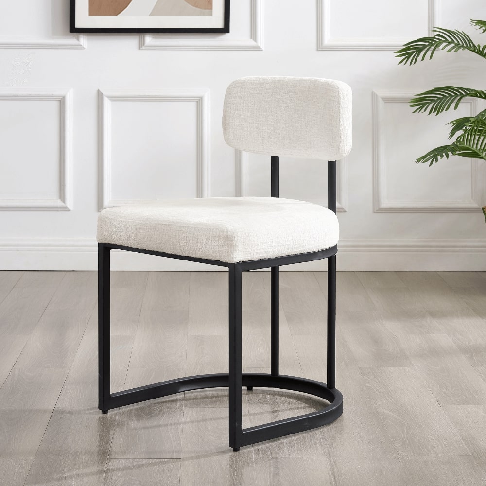 Ensemble de salle à manger rond en bois noir Marco avec 4 chaises Rhea