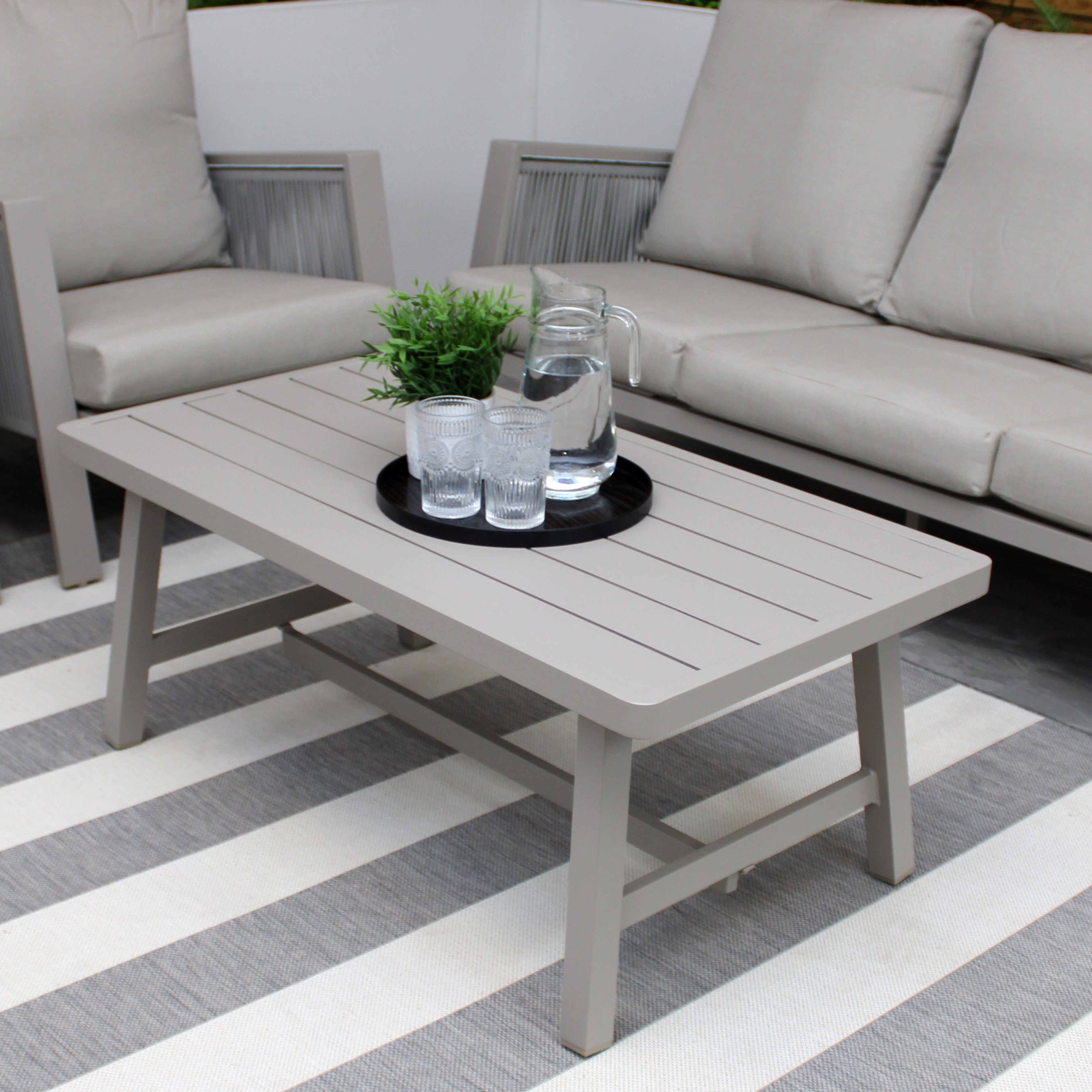 Ensemble de canapés 5 places en aluminium beige Sicile avec coussins beiges
