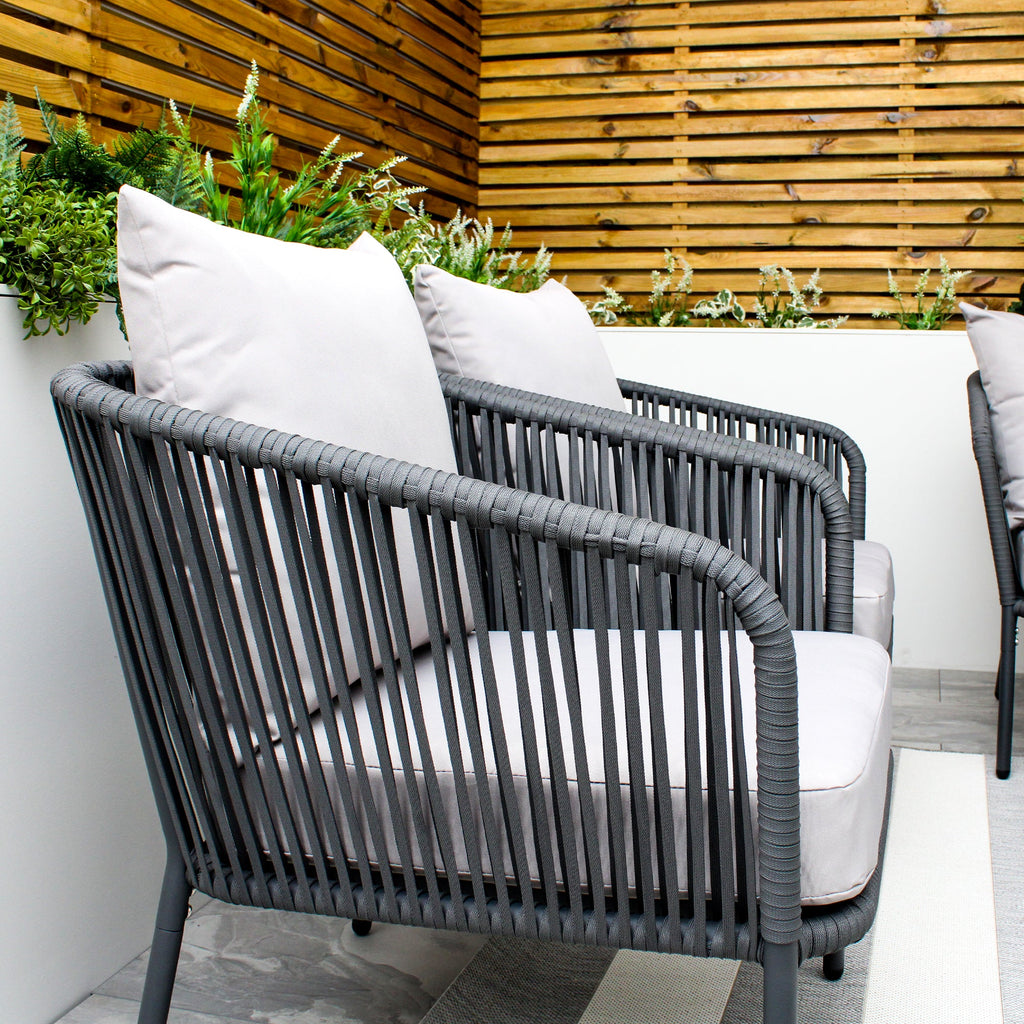 Ensemble canapé et table basse 5 places Turin gris avec cadre en aluminium tressé