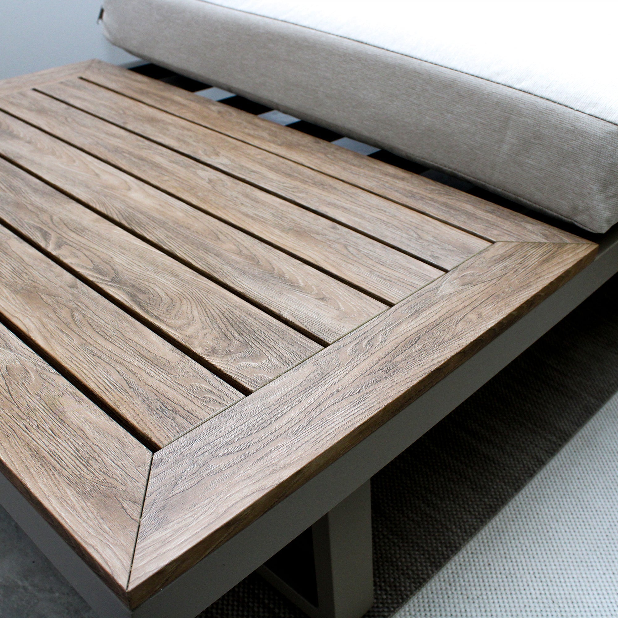 Ensemble de jardin avec canapé d'angle modulable 4 places en aluminium beige Milan