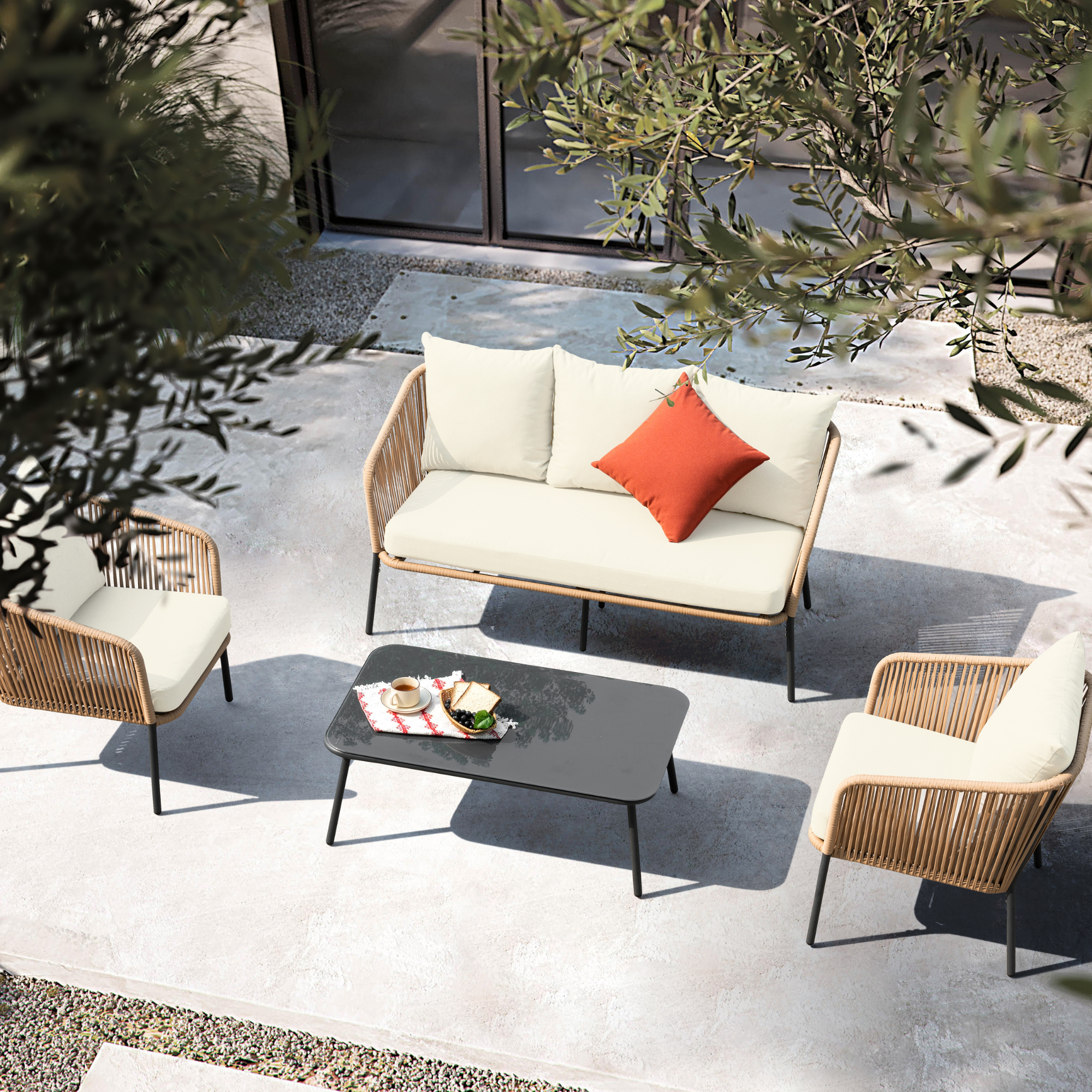 Canapé 5 places Turin beige en aluminium tressé avec coussins crème