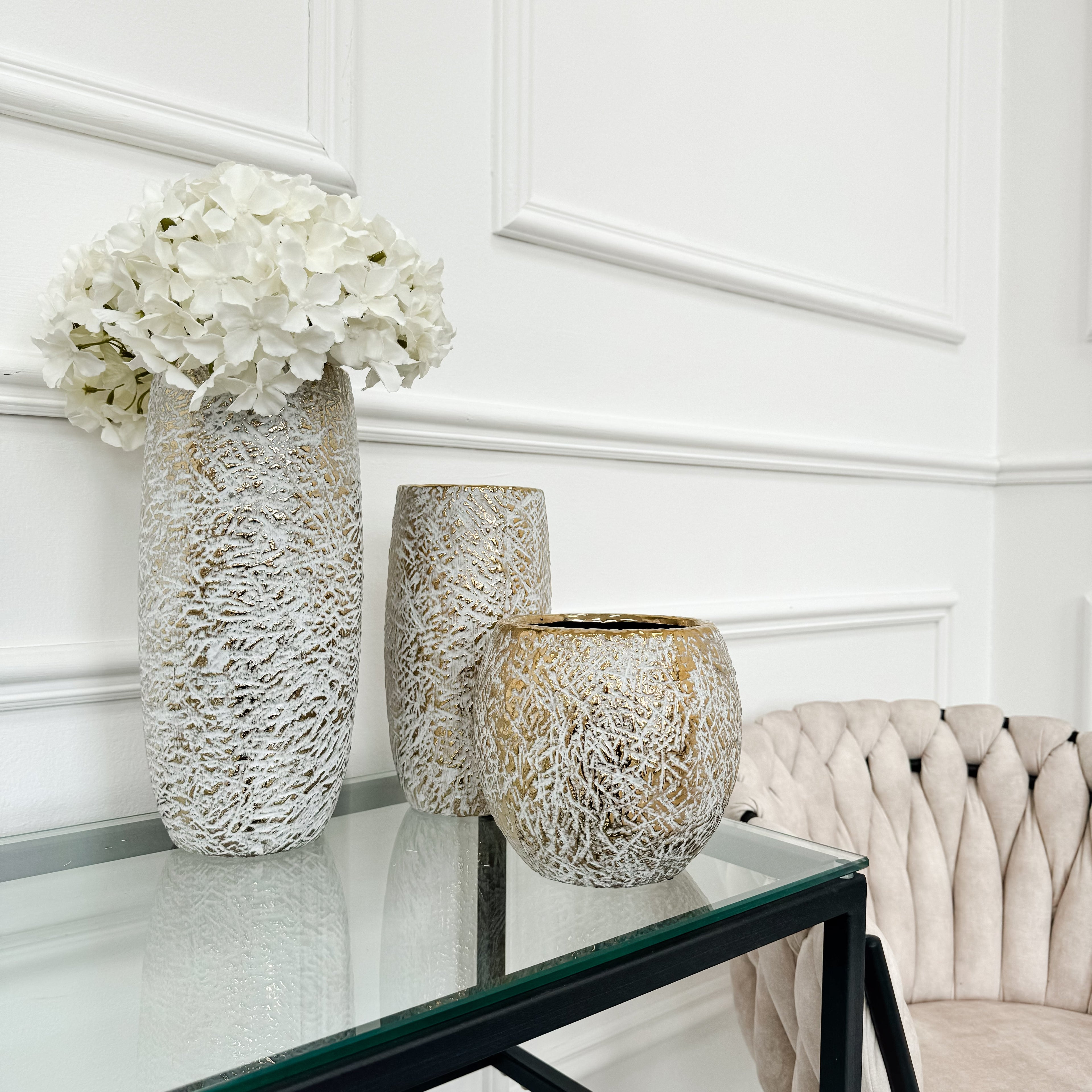 Vase rond doré blanc et or