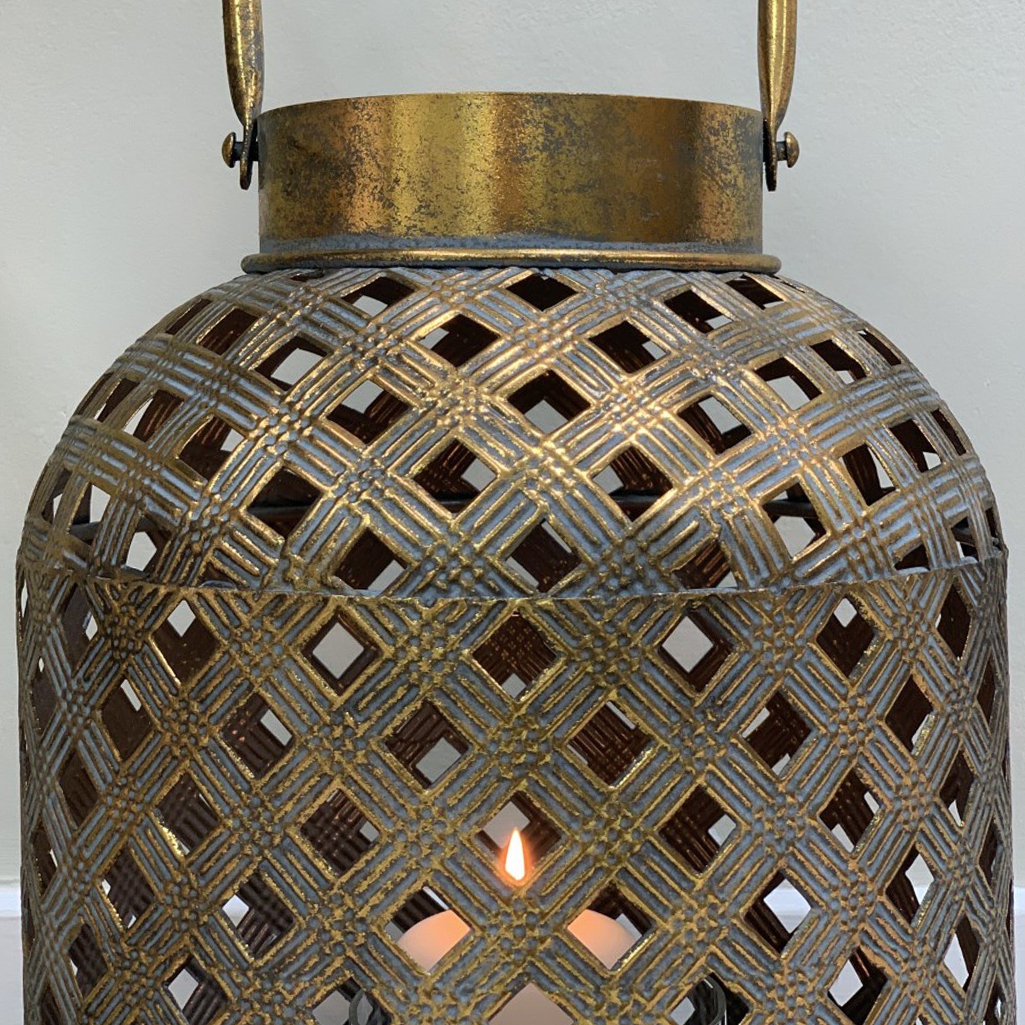 Lanterne dorée antique Bethany