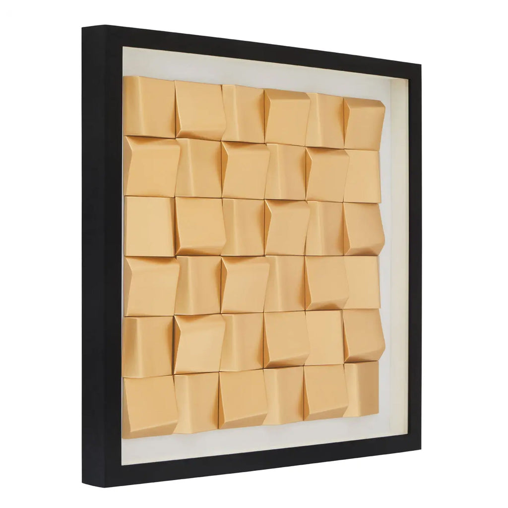 Décoration murale en forme de cube doré dans un cadre en forme de boîte